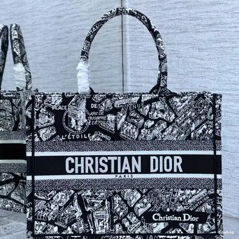 Bag Dio 2304YA0048 0824